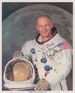 Lot #400 Buzz Aldrin - Image 1