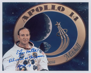 Lot #4538 Edgar Mitchell Signed Photograph - Image 1