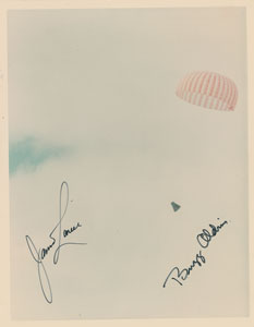 Lot #4107  Gemini 12 Signed Photograph - Image 1