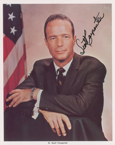 Lot #4078 Scott Carpenter Signed Photograph - Image 1