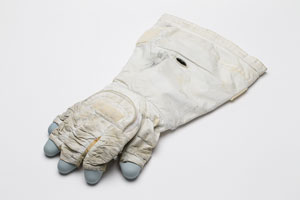 Lot #4641  Space Shuttle 1000 Series EVA Glove
