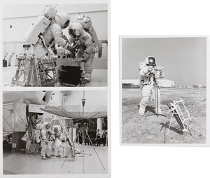 Lot #4506  Apollo 13 Group of (3) Photographs - Image 1