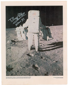 Lot #466 Buzz Aldrin - Image 2