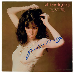 Lot #674 Patti Smith - Image 1