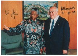 Lot #271 Nelson Mandela - Image 1