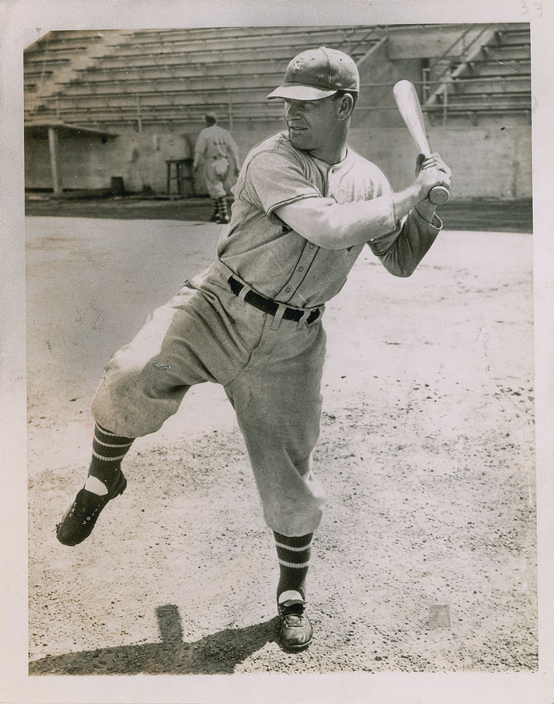 They Played In Color Galleries on X: OTD in 1945 HOF'er Mel Ott