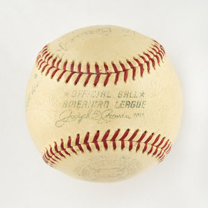 Lot #8269  Roger Maris Signed Baseball - Image 3