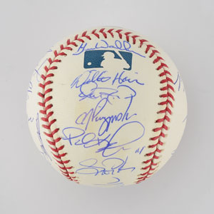 Lot #8276  Chicago White Sox 2005 World Series Champions Team Signed Baseball with 26 Signatures - Image 3