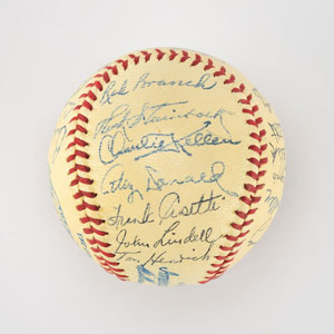 Lot #8238  1942 New York Yankees American League Champions Team Signed Baseball with DiMaggio - Image 5