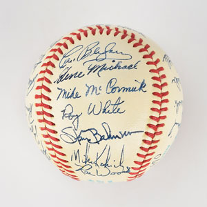 Lot #8257  1970 New York Yankees VERY HIGH GRADE Team Signed Baseball - Thurman Munson Rookie Year - Image 2