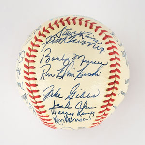 Lot #8257  1970 New York Yankees VERY HIGH GRADE Team Signed Baseball - Thurman Munson Rookie Year - Image 4
