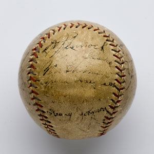 Lot #8234  1930 New York Yankees Signed Baseball with 21 Signatures including Ruth and Gehrig - Image 5