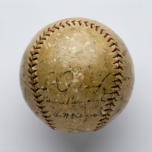 Lot #8234  1930 New York Yankees Signed Baseball with 21 Signatures including Ruth and Gehrig - Image 2