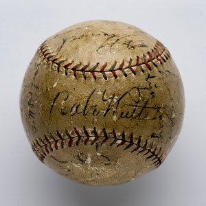 Lot #8234  1930 New York Yankees Signed Baseball with 21 Signatures including Ruth and Gehrig - Image 1
