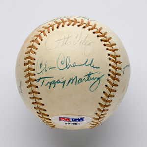 Lot #8258  1974 New York Yankees Signed Baseball with 10 Signatures including Thurman Munson - Image 2
