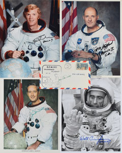 Lot #339  Apollo Astronauts
