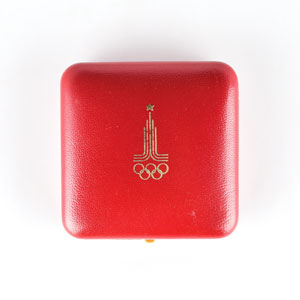 Lot #3097  Moscow 1980 Summer Olympics Participation Medal with Case - Image 3