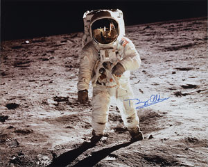 Lot #323 Buzz Aldrin - Image 1