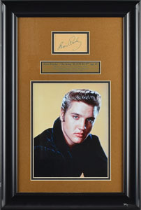 Lot #555 Elvis Presley - Image 1