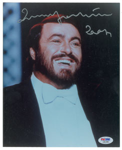 Lot #568 Luciano Pavarotti - Image 2