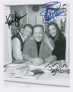 Lot #7414 The King of Queens Cast-signed Script - Image 2