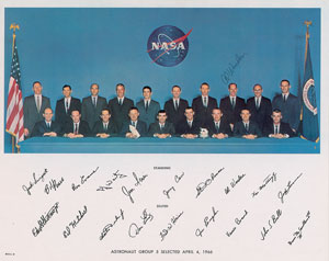 Lot #245  Apollo Astronauts - Image 4