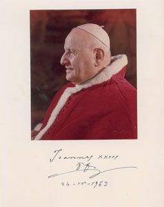 Lot #102  Pope John XXIII