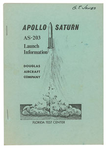 Lot #4121  Apollo Saturn Group of (4) Publications - Image 2