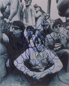 Lot #7417  Oasis Signed Photograph - Image 1