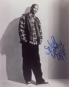 Lot #7462  Snoop Dogg Signed Photograph - Image 1