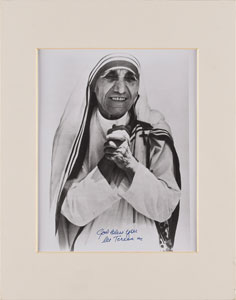 Lot #292  Mother Teresa