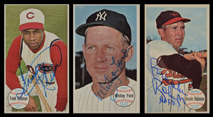 Lot #706  1964 Topps Giants Autographed Collection (26) - Image 1