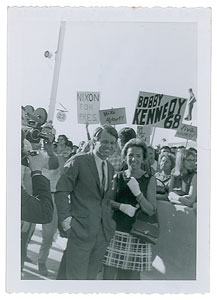 Lot #93 Robert F. Kennedy Signature - Image 3