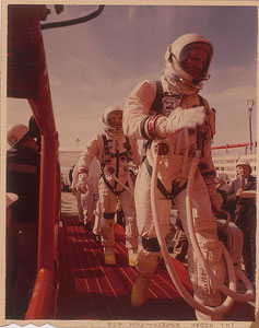 Lot #388  Astronauts - Image 14