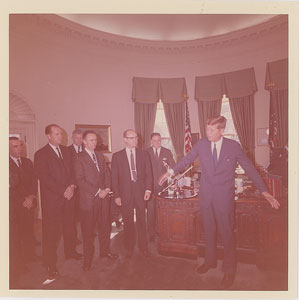 Lot #64 John F. Kennedy 1963 Original Photograph with Mariner 2 Personnel by Cecil Stoughton - Image 1