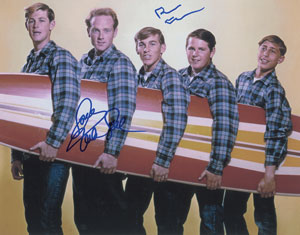 Lot #6148 The Beach Boys: Brian Wilson and Mike Love Signed Photograph - Image 1