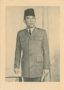 Lot #178  Sukarno - Image 1