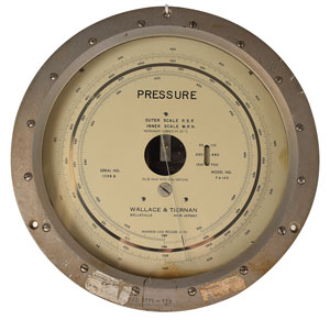 Lot #304  Wallace & Tiernan High Precision Pressure Gauges Lot of (2) - Image 8