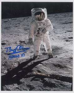 Lot #8176 Buzz Aldrin Signed Photograph