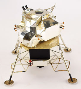 Lot #8096 Dave Scott's Lunar Module Contractor's Model - Image 3