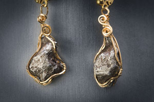 Lot #8021  Sikhote-Alin Iron Meteorite Jewelry - Image 3