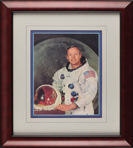 Lot #415 Neil Armstrong - Image 1