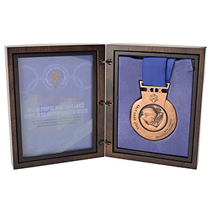 Lot #8173  Salt Lake City 2002 Winter Olympics Bronze Winner's Medal - Image 5