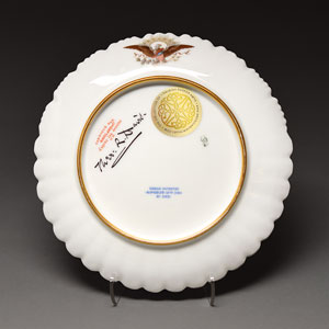 Lot #4008 Rutherford B. Hayes White House Limited Edition 'Striped Bass' Plate - Image 3