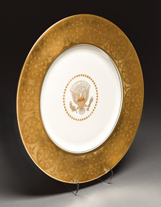 Lot #4028 Dwight D. Eisenhower White House China Service Plate - Image 2