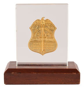 Lot #97 Dwight D. Eisenhower Inauguration Police Badge, Program, and Signature - Image 2