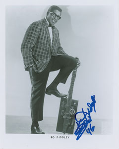 Lot #9411 Bo Diddley Signed Photograph - Image 1