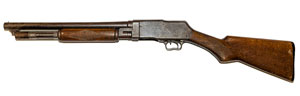 Lot #1011  Bonnie and Clyde Shotgun Captured at Joplin Shootout