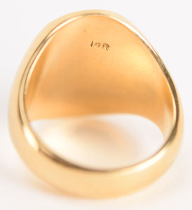 Lot #1024 Mickey Cohen's Personally-Owned Monogrammed Ring - Image 3