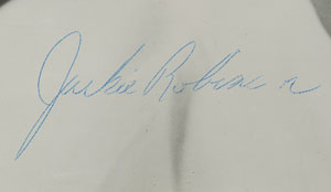 Lot #8279 Jackie Robinson Signed Photograph - Image 2